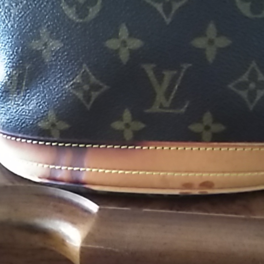 Louis Vuitton mini bucket bag (23)